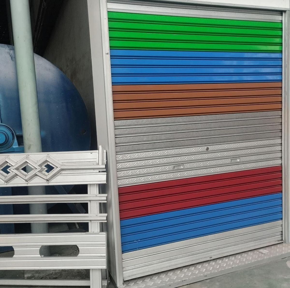 Transparent Polycarbonate Door